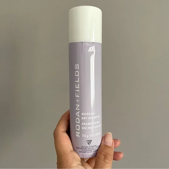 Rodan + Fields Refresh+ Dry Shampoo - 98mL - Picture 2 of 5